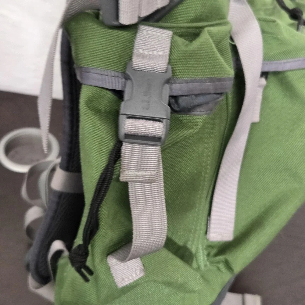 Vintage L.L. Bean Backpack Green Continental Rucksack Travel Hiking Bag 90s